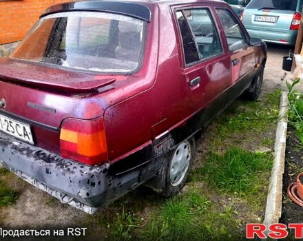 Красный ЗАЗ Славута, объемом двигателя 1.1 л и пробегом 100 тыс. км за 350 $, фото 3 на Automoto.ua