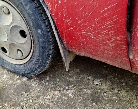 Красный ЗАЗ Славута, объемом двигателя 1.2 л и пробегом 160 тыс. км за 700 $, фото 2 на Automoto.ua