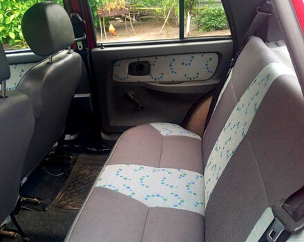 ЗАЗ Славута 2003 в Полтаве на Automoto.ua Красный ЗАЗ Славута, объемом двигателя 1.2 л и пробегом 14 тыс. км за 2000 $, фото 2 на Automoto.ua