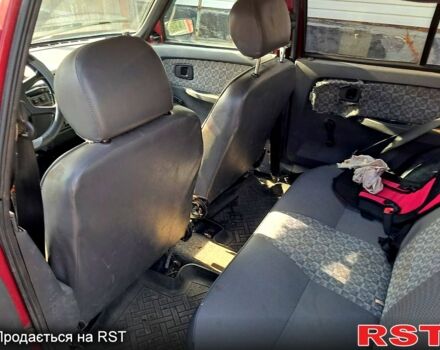 ЗАЗ Славута 2003 в Павлограде на Automoto.ua Красный ЗАЗ Славута, объемом двигателя 1.2 л и пробегом 120 тыс. км за 800 $, фото 2 на Automoto.ua