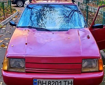 Красный ЗАЗ Славута, объемом двигателя 1.2 л и пробегом 180 тыс. км за 1200 $, фото 3 на Automoto.ua