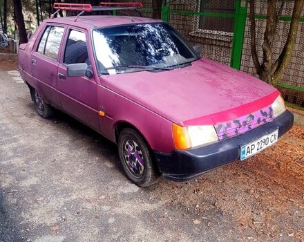 Красный ЗАЗ Славута, объемом двигателя 1.2 л и пробегом 200 тыс. км за 550 $, фото 4 на Automoto.ua