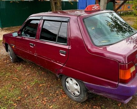 Красный ЗАЗ Славута, объемом двигателя 1.2 л и пробегом 195 тыс. км за 550 $, фото 3 на Automoto.ua
