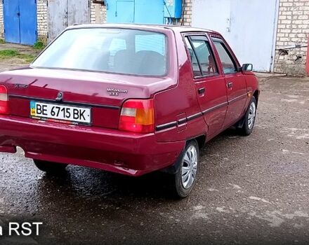 Красный ЗАЗ Славута, объемом двигателя 1.2 л и пробегом 130 тыс. км за 1450 $, фото 4 на Automoto.ua