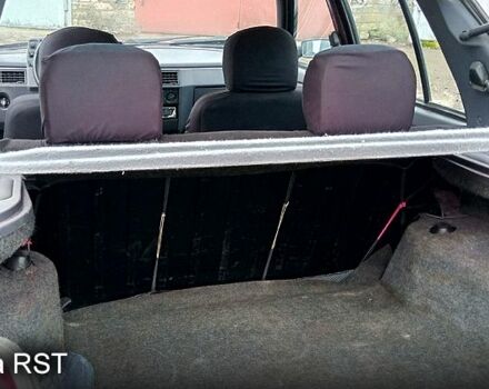 Красный ЗАЗ Славута, объемом двигателя 1.2 л и пробегом 130 тыс. км за 1450 $, фото 6 на Automoto.ua