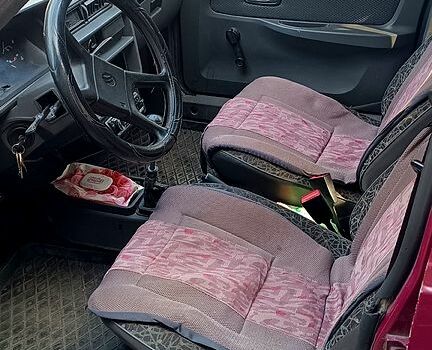 Красный ЗАЗ Славута, объемом двигателя 1.2 л и пробегом 150 тыс. км за 850 $, фото 5 на Automoto.ua