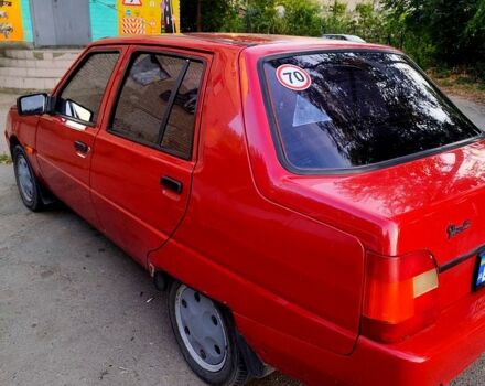 Красный ЗАЗ Славута, объемом двигателя 1.2 л и пробегом 104 тыс. км за 1000 $, фото 1 на Automoto.ua