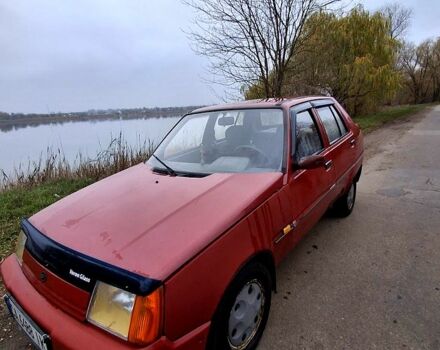 Красный ЗАЗ Славута, объемом двигателя 1.2 л и пробегом 65 тыс. км за 1050 $, фото 3 на Automoto.ua