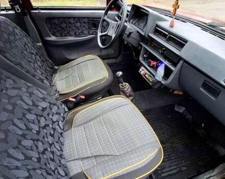 Красный ЗАЗ Славута, объемом двигателя 1.2 л и пробегом 65 тыс. км за 1050 $, фото 7 на Automoto.ua