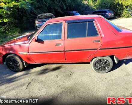 Красный ЗАЗ Славута, объемом двигателя 1.2 л и пробегом 0 тыс. км за 700 $, фото 1 на Automoto.ua