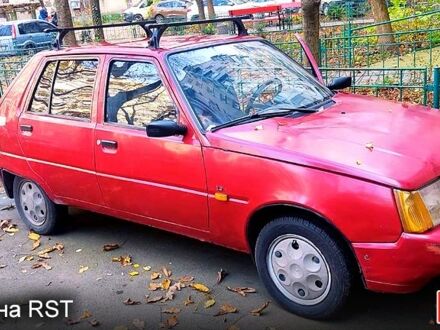 Красный ЗАЗ Славута, объемом двигателя 1.2 л и пробегом 180 тыс. км за 1200 $, фото 1 на Automoto.ua