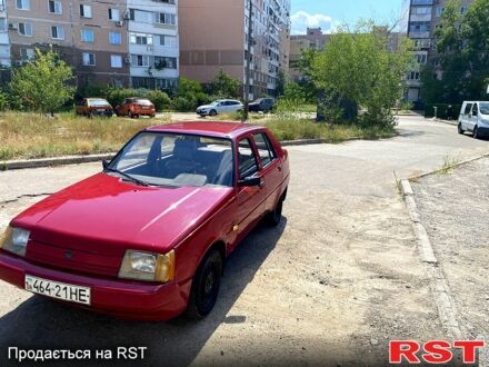 Красный ЗАЗ Славута, объемом двигателя 1.2 л и пробегом 113 тыс. км за 1050 $, фото 1 на Automoto.ua