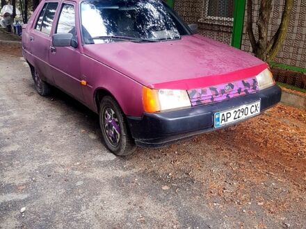 Красный ЗАЗ Славута, объемом двигателя 1.2 л и пробегом 200 тыс. км за 550 $, фото 1 на Automoto.ua