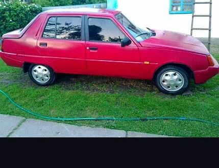 ЗАЗ Славута 2004 в Красилове на Automoto.ua Красный ЗАЗ Славута, объемом двигателя 1.2 л и пробегом 0 тыс. км за 950 $, фото 1 на Automoto.ua