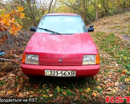 Красный ЗАЗ Славута, объемом двигателя 1.2 л и пробегом 325 тыс. км за 500 $, фото 1 на Automoto.ua