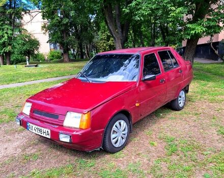 Красный ЗАЗ Славута, объемом двигателя 1.2 л и пробегом 250 тыс. км за 700 $, фото 1 на Automoto.ua