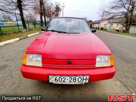Красный ЗАЗ Славута, объемом двигателя 1.2 л и пробегом 100 тыс. км за 900 $, фото 1 на Automoto.ua