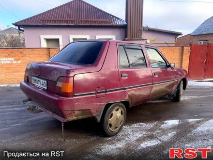 ЗАЗ Славута 2005 в Сумах на Automoto.ua Красный ЗАЗ Славута, объемом двигателя 12 л и пробегом 124 тыс. км за 890 $, фото 1 на Automoto.ua
