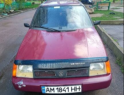 ЗАЗ Славута 2005 в Житомире на Automoto.ua Красный ЗАЗ Славута, объемом двигателя 1.2 л и пробегом 330 тыс. км за 650 $, фото 1 на Automoto.ua