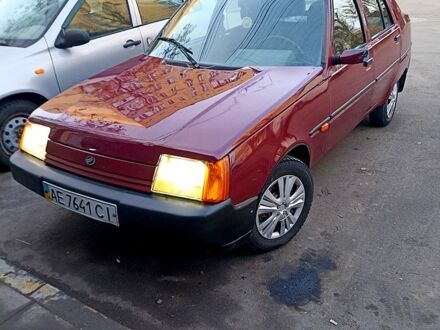 ЗАЗ Славута 2005 в Днепре (Днепропетровске) на Automoto.ua Красный ЗАЗ Славута, объемом двигателя 1.2 л и пробегом 144 тыс. км за 1270 $, фото 1 на Automoto.ua