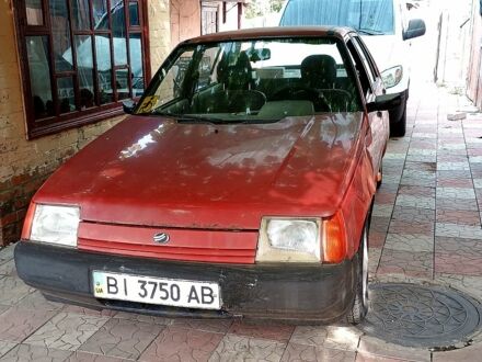 Красный ЗАЗ Славута, объемом двигателя 1.2 л и пробегом 80 тыс. км за 600 $, фото 1 на Automoto.ua