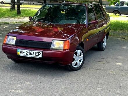 ЗАЗ Славута 2007 у Першотравенске на Automoto.ua Червоний ЗАЗ Славута, об'ємом двигуна 1.2 л та пробігом 185 тис. км за 899 $, фото 1 на Automoto.ua