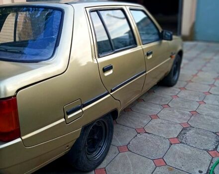 ЗАЗ Славута, объемом двигателя 1.3 л и пробегом 100 тыс. км за 900 $, фото 4 на Automoto.ua