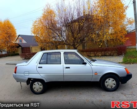 ЗАЗ Славута, объемом двигателя 1.2 л и пробегом 165 тыс. км за 950 $, фото 2 на Automoto.ua