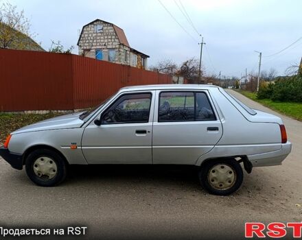 ЗАЗ Славута, объемом двигателя 1.2 л и пробегом 165 тыс. км за 950 $, фото 4 на Automoto.ua