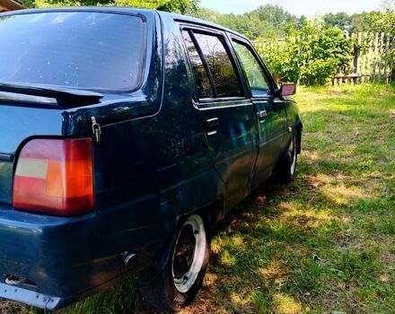ЗАЗ Славута, объемом двигателя 1.3 л и пробегом 0 тыс. км за 750 $, фото 2 на Automoto.ua