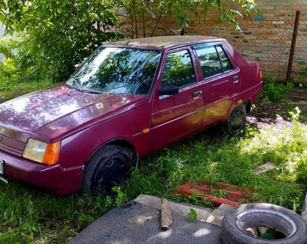 ЗАЗ Славута, объемом двигателя 1.2 л и пробегом 198 тыс. км за 1350 $, фото 3 на Automoto.ua