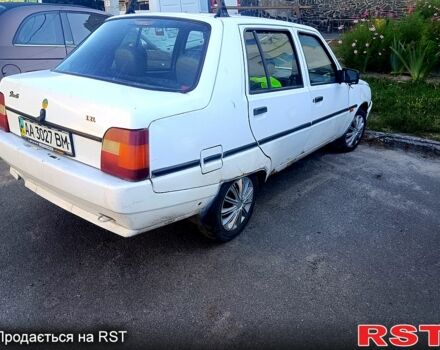 ЗАЗ Славута, объемом двигателя 1.2 л и пробегом 160 тыс. км за 650 $, фото 2 на Automoto.ua