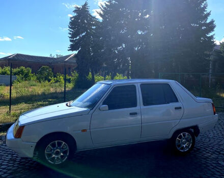 ЗАЗ Славута, объемом двигателя 1.2 л и пробегом 163 тыс. км за 1300 $, фото 2 на Automoto.ua