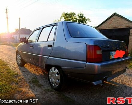 ЗАЗ Славута, объемом двигателя 1.2 л и пробегом 65 тыс. км за 1450 $, фото 2 на Automoto.ua