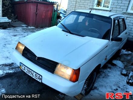 ЗАЗ Славута 2000 в Нежине на Automoto.ua ЗАЗ Славута, объемом двигателя 13 л и пробегом 160 тыс. км за 600 $, фото 1 на Automoto.ua