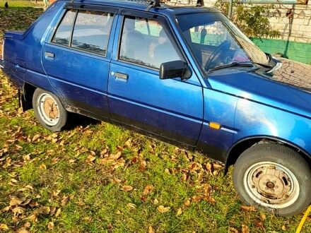 ЗАЗ Славута 2004 в Кривом Озере на Automoto.ua ЗАЗ Славута, объемом двигателя 1.2 л и пробегом 0 тыс. км за 1000 $, фото 1 на Automoto.ua