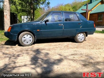 ЗАЗ Славута 2005 в Тернополе на Automoto.ua ЗАЗ Славута, объемом двигателя 1.2 л и пробегом 22 тыс. км за 999 $, фото 1 на Automoto.ua