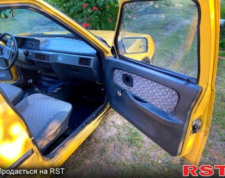 Желтый ЗАЗ Славута, объемом двигателя 1.2 л и пробегом 120 тыс. км за 350 $, фото 6 на Automoto.ua