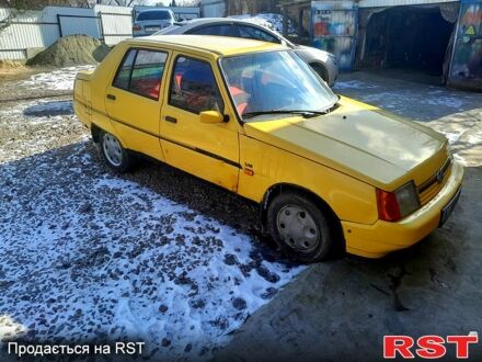 ЗАЗ Славута 2003 в Корсунь-Шевченковском на Automoto.ua Желтый ЗАЗ Славута, объемом двигателя 1.2 л и пробегом 222 тыс. км за 550 $, фото 1 на Automoto.ua