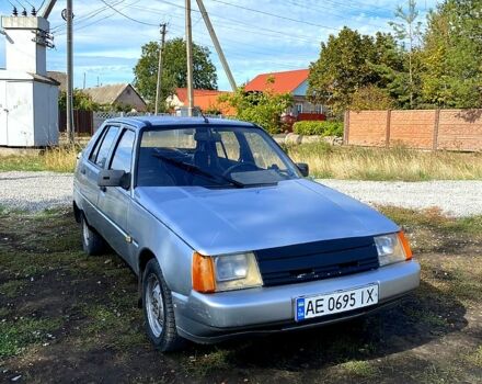 Серый ЗАЗ Славута, объемом двигателя 1.2 л и пробегом 96 тыс. км за 750 $, фото 2 на Automoto.ua