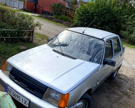 Серый ЗАЗ Славута, объемом двигателя 1.2 л и пробегом 96 тыс. км за 750 $, фото 5 на Automoto.ua