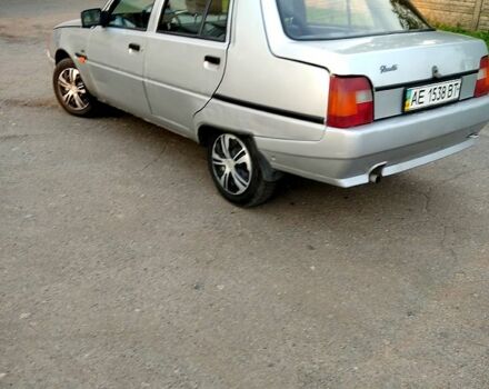 Серый ЗАЗ Славута, объемом двигателя 1.2 л и пробегом 200 тыс. км за 850 $, фото 3 на Automoto.ua