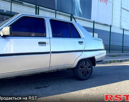 Серый ЗАЗ Славута, объемом двигателя 1.2 л и пробегом 150 тыс. км за 1200 $, фото 2 на Automoto.ua