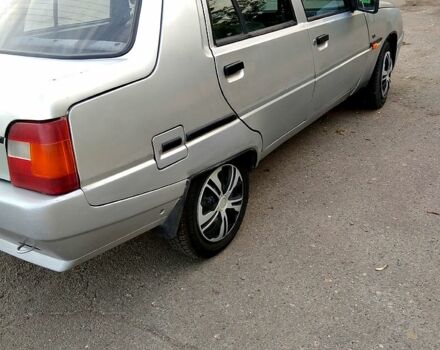 Серый ЗАЗ Славута, объемом двигателя 1.2 л и пробегом 200 тыс. км за 850 $, фото 2 на Automoto.ua