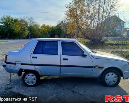 ЗАЗ Славута 2004 в Чернигове на Automoto.ua Серый ЗАЗ Славута, объемом двигателя 1.2 л и пробегом 109 тыс. км за 900 $, фото 6 на Automoto.ua