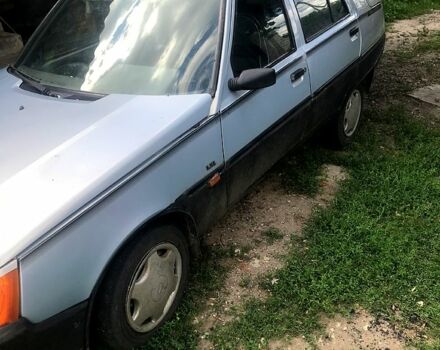 Серый ЗАЗ Славута, объемом двигателя 1.3 л и пробегом 50 тыс. км за 800 $, фото 2 на Automoto.ua