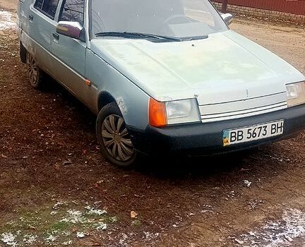 Серый ЗАЗ Славута, объемом двигателя 1.2 л и пробегом 110 тыс. км за 800 $, фото 1 на Automoto.ua