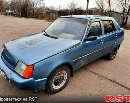 Серый ЗАЗ Славута, объемом двигателя 1.2 л и пробегом 150 тыс. км за 600 $, фото 1 на Automoto.ua
