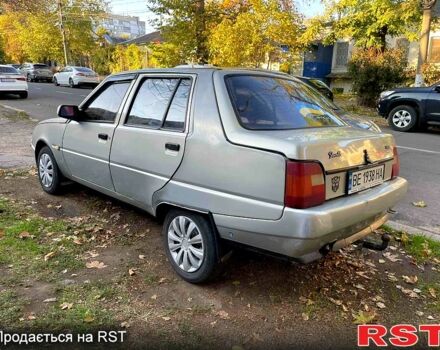 Серый ЗАЗ Славута, объемом двигателя 1.2 л и пробегом 150 тыс. км за 950 $, фото 4 на Automoto.ua