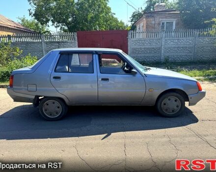 Серый ЗАЗ Славута, объемом двигателя 1.3 л и пробегом 110 тыс. км за 1350 $, фото 2 на Automoto.ua